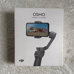 DJI Osmo Mobile 3 Combo in Black